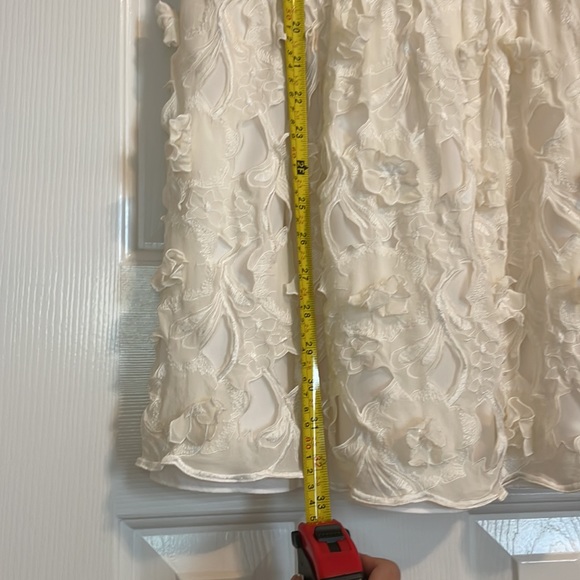 BCBGMAXAZRIA White Emmie Dress, Size 2 - Picture 9 of 10